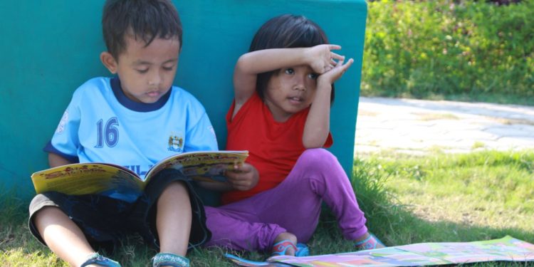 Taman Literasi Hari Buku Nasional