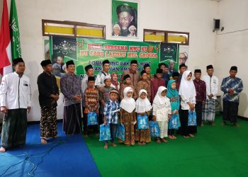 NU Grogol Bersihkan Tempat Ibadah dan Santuni Anak Yatim