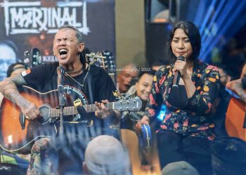 Band Marjinal Konser di Pondok Pesantren Blitar