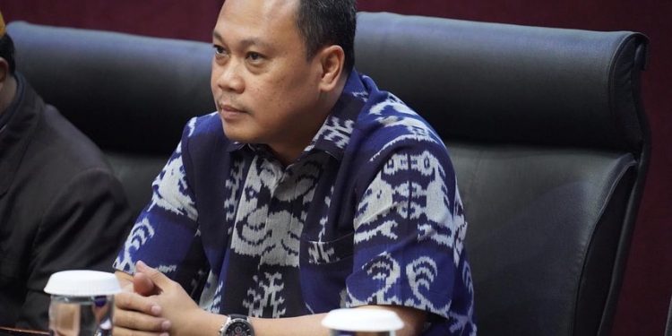 Dokter Gigi Pimpin Lembaga Sensor Film