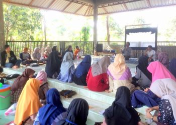 Mengupas Buku “Saya, Jawa, dan Islam”