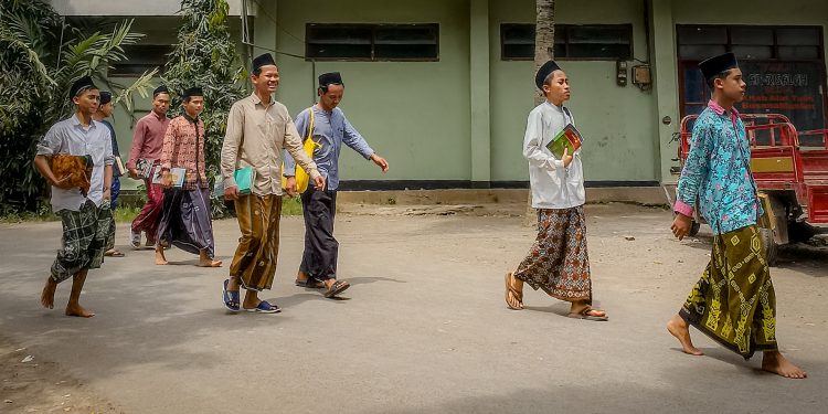 Cara Menangkap Maling Ala Pondok Pesantren Lirboyo