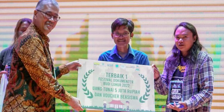 Film Karya Kediripedia Menjuarai Festival Dokumenter Budi Luhur Jakarta