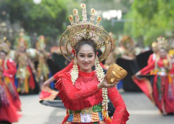 Koreografi Topeng Panji Tanah Jawi Memenangi Surabaya Vaganza 2023