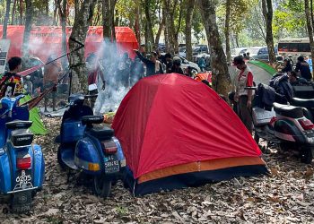 Kawasan Lembah Kelud Diserbu Ribuan Scooterist