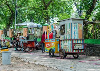Pabrik Gula Pesantren Baru Bagikan Bantuan pada 600 Keluarga Terdampak Limbah