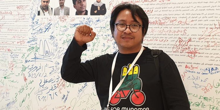 Jurnalis Voice of America (VoA) Ajukan Gugatan Usai Di-PHK