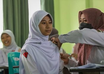 Cegah Kanker Serviks, 3 Ribu Siswi Kota Kediri Diimunisasi HPV