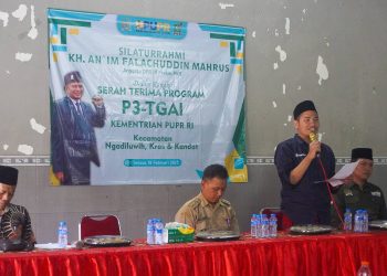 Gus An’im Salurkan Bantuan Irigasi untuk Petani Kediri