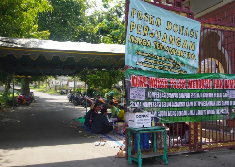 Warga Pojok Blokade TPA Klotok, Sampah se-Kota Kediri Menggunung